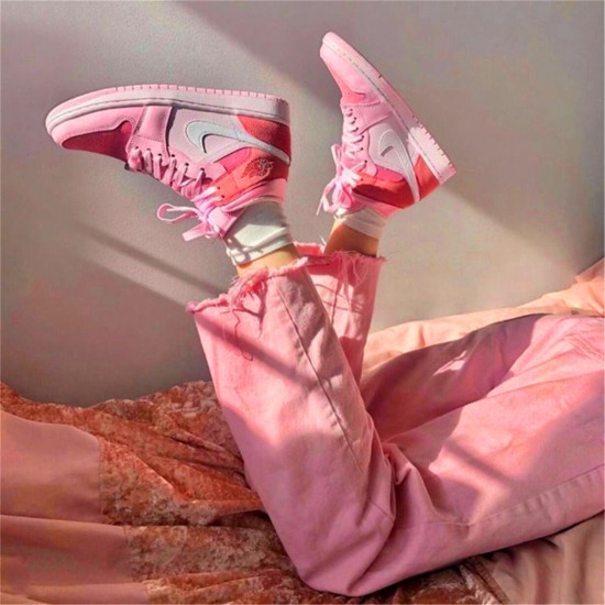 KicksOnFire Jordan 1 Mid Digital Pink (W) Digital Pink/White-Pink Foam-Sail CW5379-600