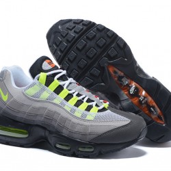 KicksOnFire Nike Air Max 95 OG QS Blacksafety Orangevolt Shoes 810374-078