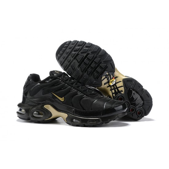 KicksOnFire Nike Air Max Plus Tn Black Gold Shoes 852630-001