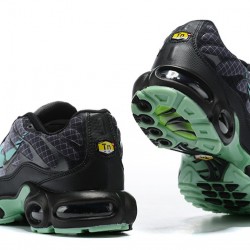 KicksOnFire Nike Air Max Plus Tn Black Green Shoes CT1619-001