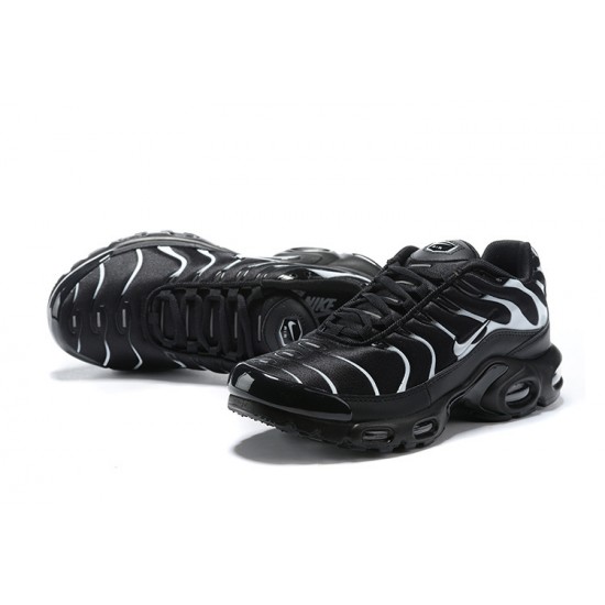 KicksOnFire Nike Air Max Plus Tn Black Grey Shoes 852630-038