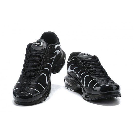 KicksOnFire Nike Air Max Plus Tn Black Grey Shoes 852630-038