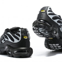 KicksOnFire Nike Air Max Plus Tn Black Grey Shoes 852630-038