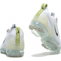 KicksOnFire Nike Air VaporMax 2021 Flyknit White and Black Shoes